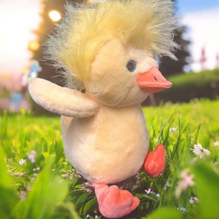 Sitting fluffy duck 25cm/10"