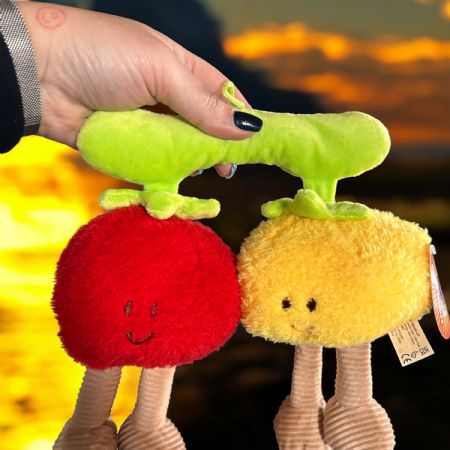 Veg with legs 20cm/8"