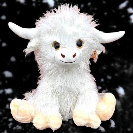 Highland Cow (white) 60cm/24"